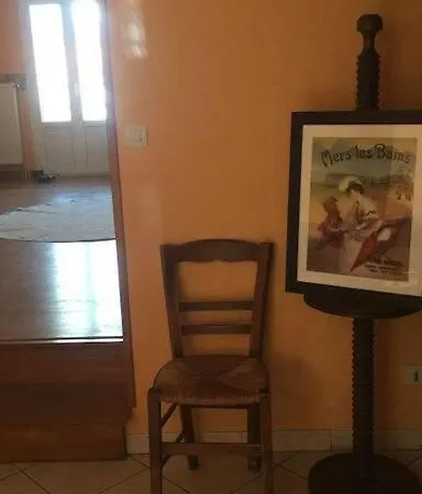 펜션 Emilia - Vue Centre Du Village