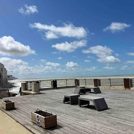Holiday home Grand Triplex Vue Centre Du Village *