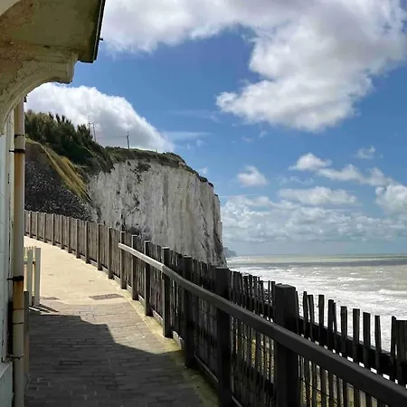 펜션 Emilia - Vue Centre Du Village