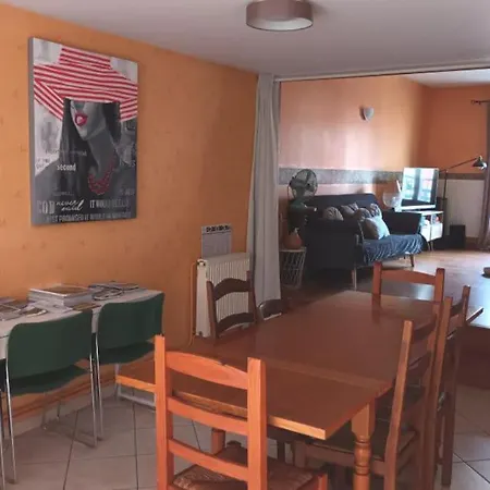 Grand Triplex Vue Centre Du Village *