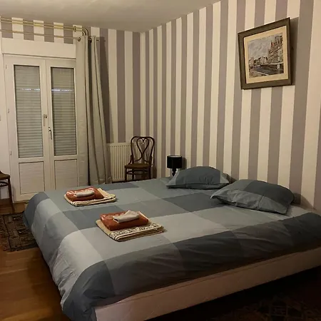 Emilia - Vue Centre Du Village 얼트