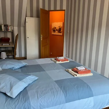 펜션 Emilia - Vue Centre Du Village