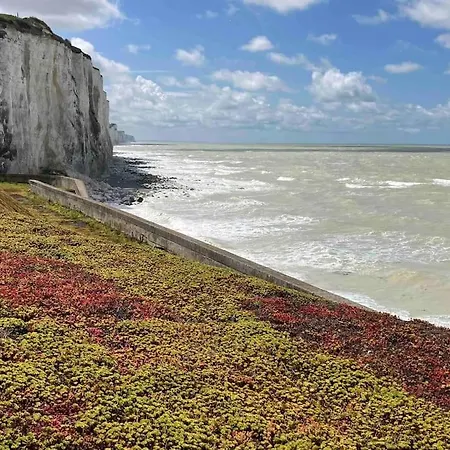 Emilia - Vue Centre Du Village