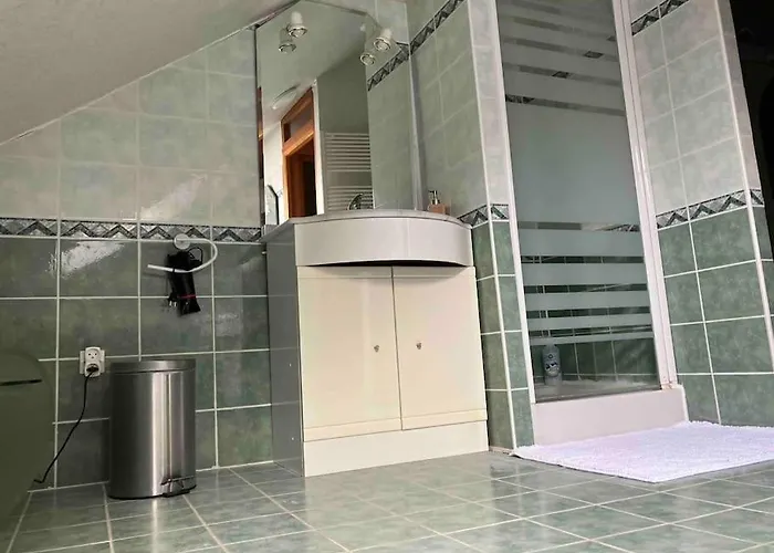 Emilia - Vue Centre Du Village Сasa de vacaciones